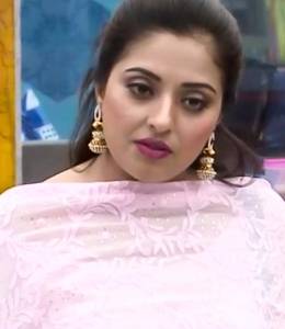 PINK LONG LUCKNOWI KURTI WITH KALI LEHENGA & WITH BADLA
